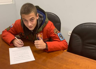 Spasojević potpisao prvi profesionalni ugovor sa Čukaričkim-MihajloSpasojević-